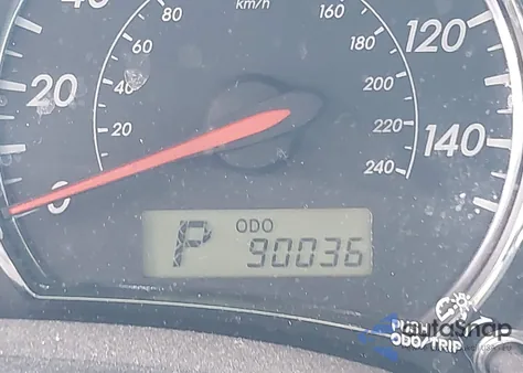 2011 Toyota Corolla S z USA, uszkodzony, nr VIN 2T1BU4EE5BC555477